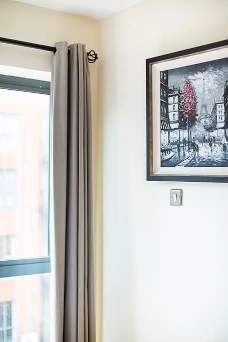 Spacious Belfast City Centre Duplex Apartment Esterno foto