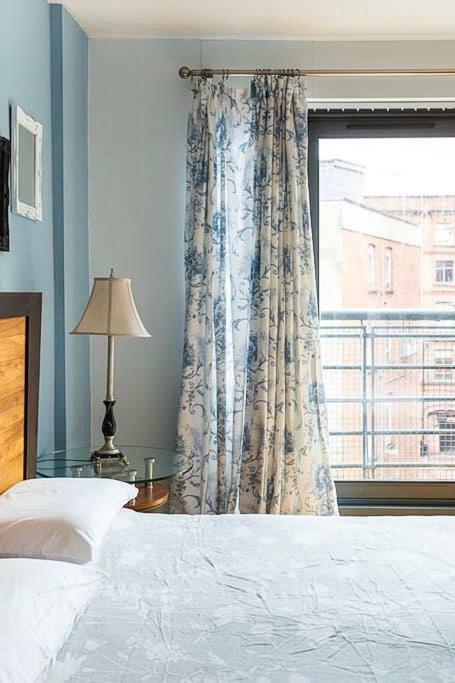 Spacious Belfast City Centre Duplex Apartment Esterno foto